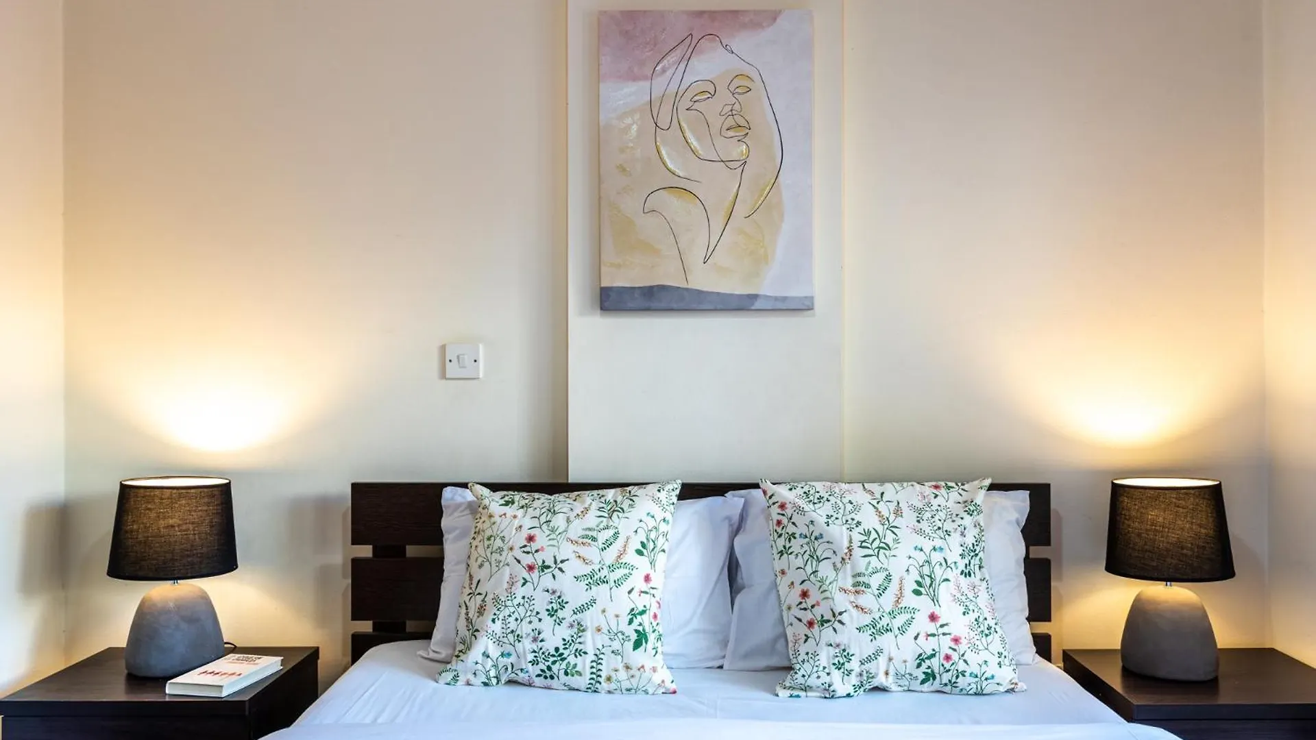 Freya 1-Bedroom Apartment In Larnaca